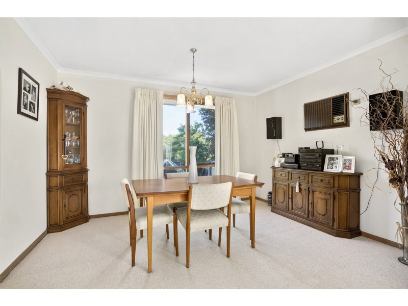 9 Timmothy Drive, Wantirna South VIC 3152