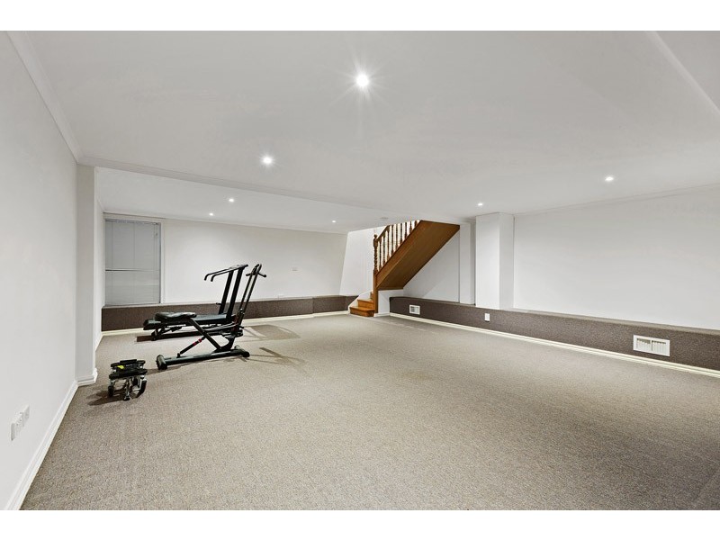 13 Cratloe Road, Mount Waverley VIC 3149