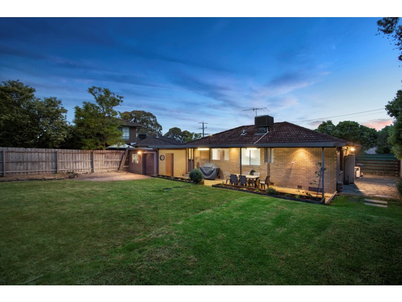 19 Andelana Avenue, Wheelers Hill VIC 3150