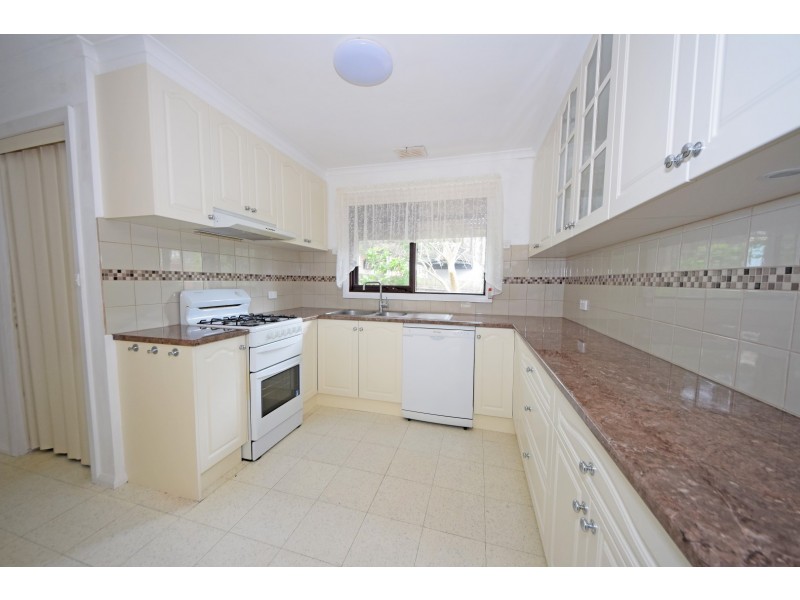 2/37 Bedford Road, Ringwood VIC 3134