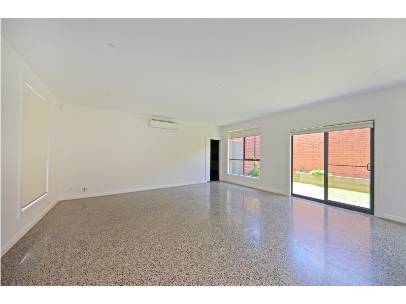 2/446 Springvale Road, Glen Waverley VIC 3150