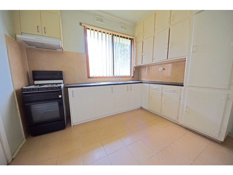 71 Benga Avenue, Dandenong VIC 3175