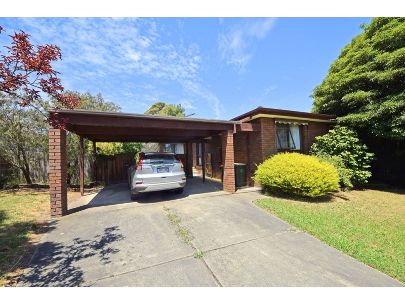 4 Camelot Drive, Glen Waverley VIC 3150