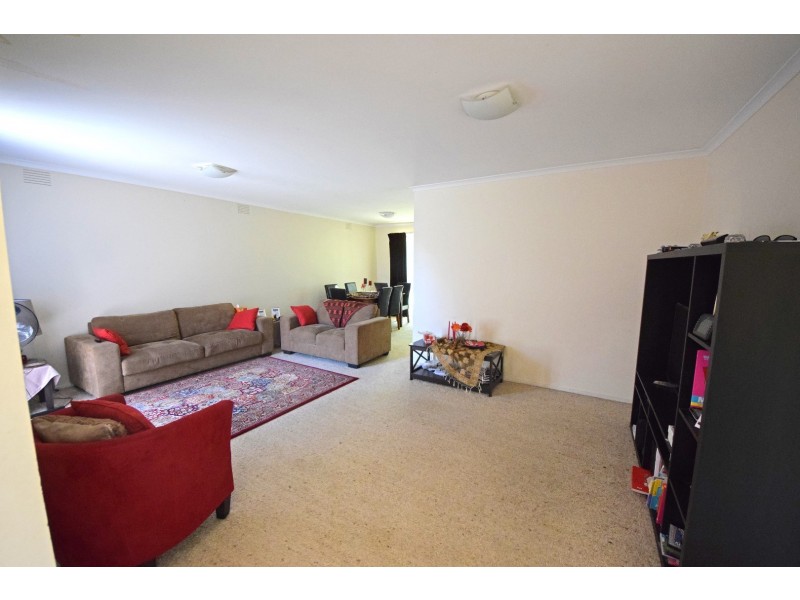 4 Camelot Drive, Glen Waverley VIC 3150