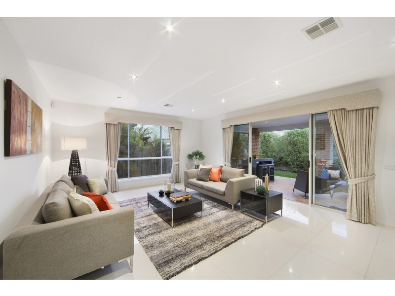 11 Olympic Court, Glen Waverley VIC 3150