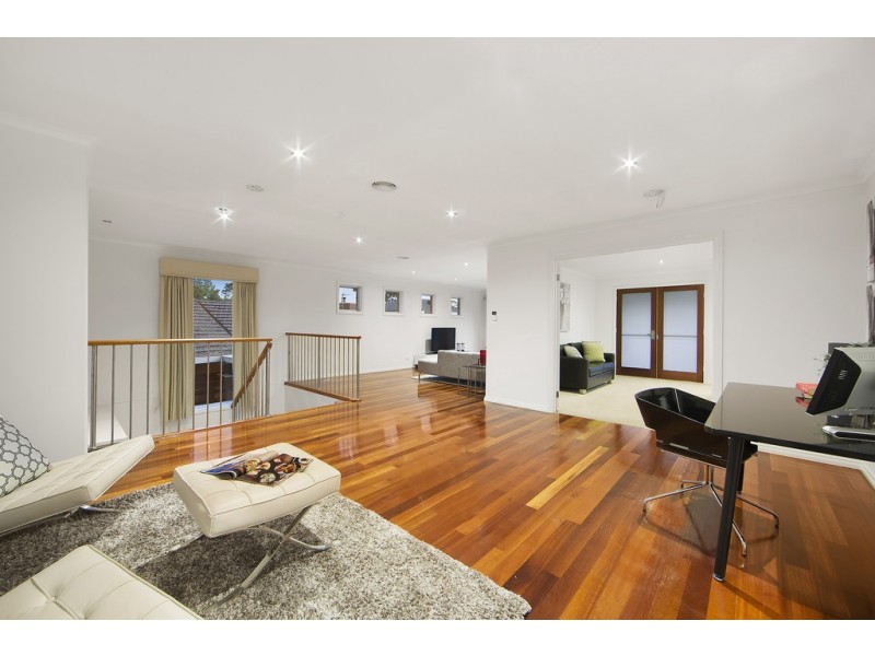11 Olympic Court, Glen Waverley VIC 3150
