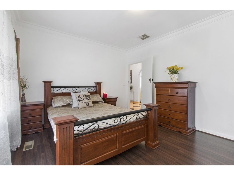 32 Thomas Street, Noble Park VIC 3174