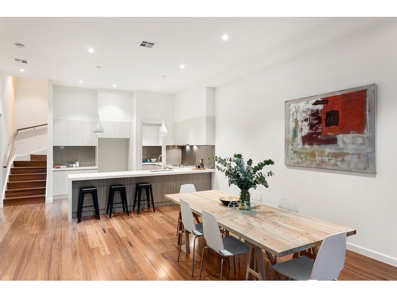 16A Larkspur Avenue, Doncaster VIC 3108