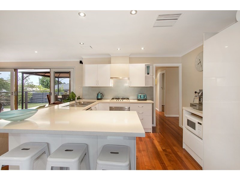 14 Winmalee Drive, Glen Waverley VIC 3150