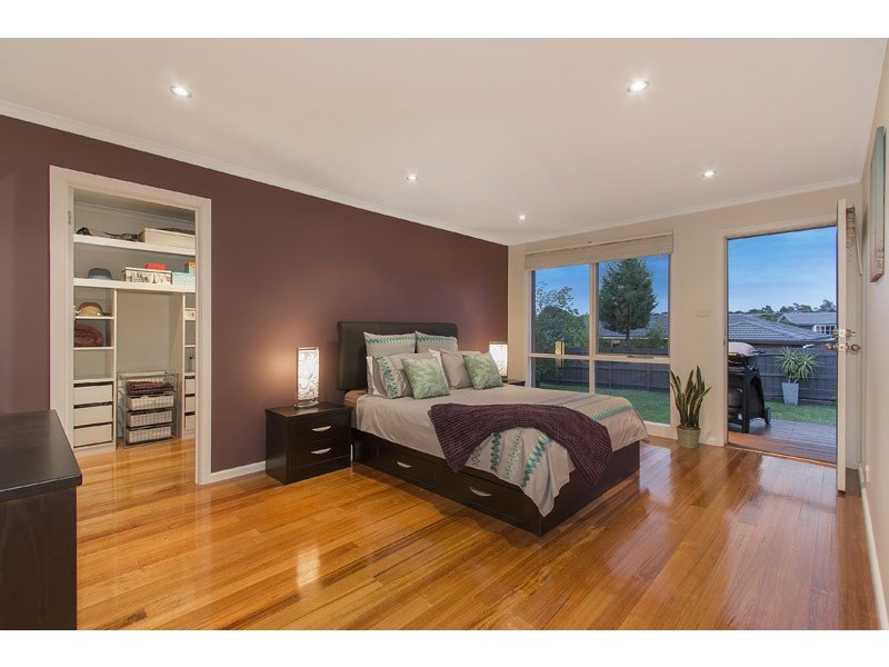 14 Winmalee Drive, Glen Waverley VIC 3150