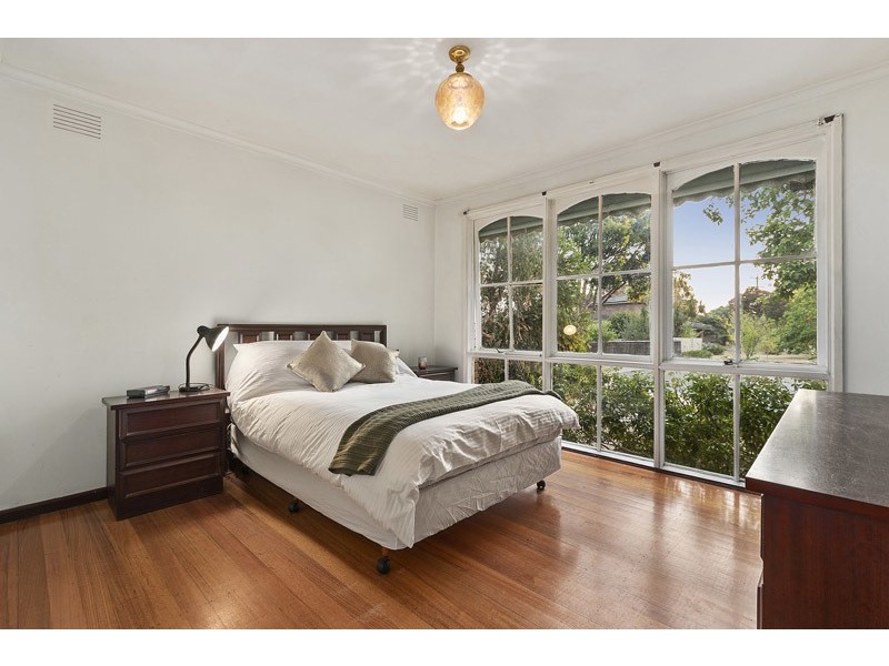 2 Rydal Place, Wheelers Hill VIC 3150