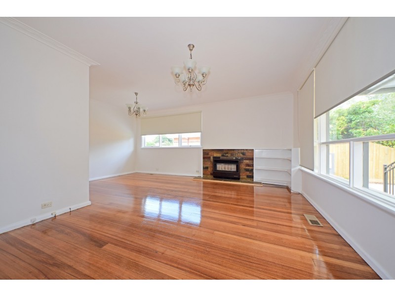 1/28 Cambridge Drive, Glen Waverley VIC 3150