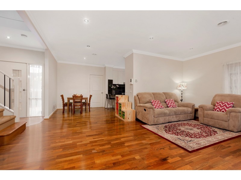 2/123 Bogong Avenue, Glen Waverley VIC 3150