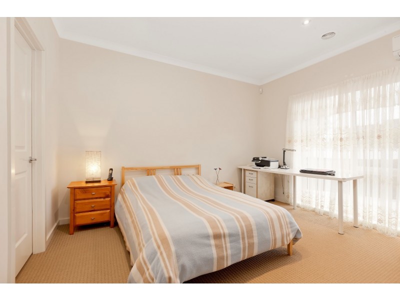 2/123 Bogong Avenue, Glen Waverley VIC 3150