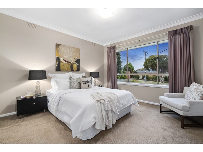 16 Lee Street, Noble Park VIC 3174