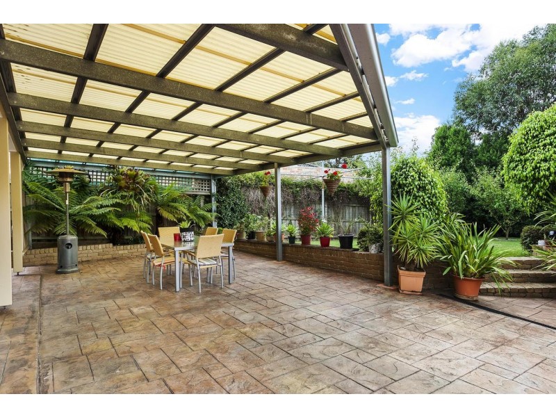 229 Outlook Drive, Dandenong North VIC 3175