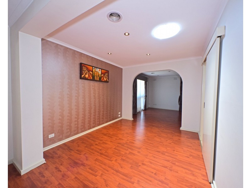 37 Hartland Road, Vermont South VIC 3133