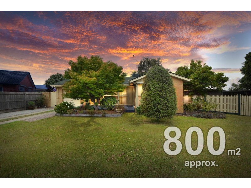 4 Marina Court, Notting Hill VIC 3168