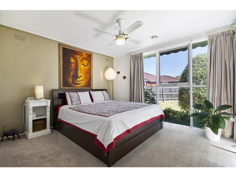 4 Marina Court, Notting Hill VIC 3168