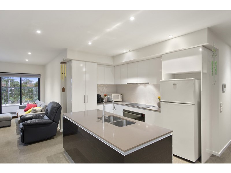 303/29-31 Swindon Road, Hughesdale VIC 3166