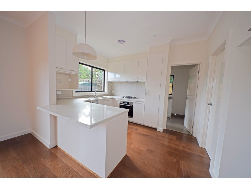 38 Yorkshire Street, Blackburn North VIC 3130