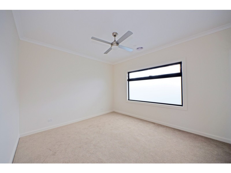38 Yorkshire Street, Blackburn North VIC 3130