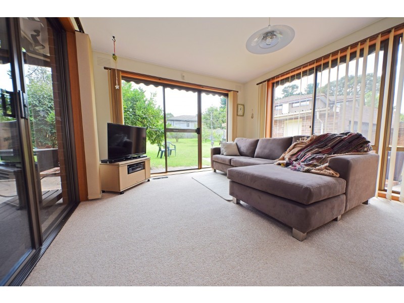 25 Saniky Street, Notting Hill VIC 3168
