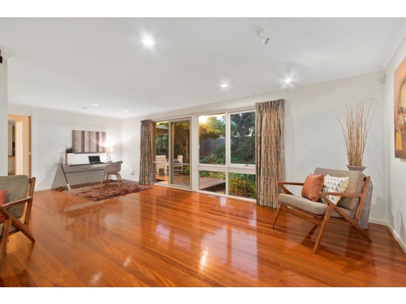 16 Mannix Square, Wantirna VIC 3152