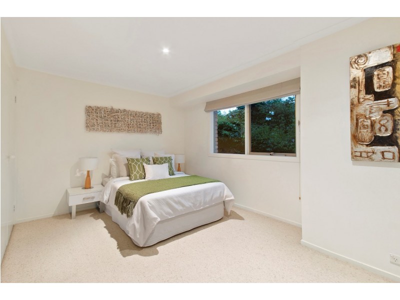 16 Mannix Square, Wantirna VIC 3152