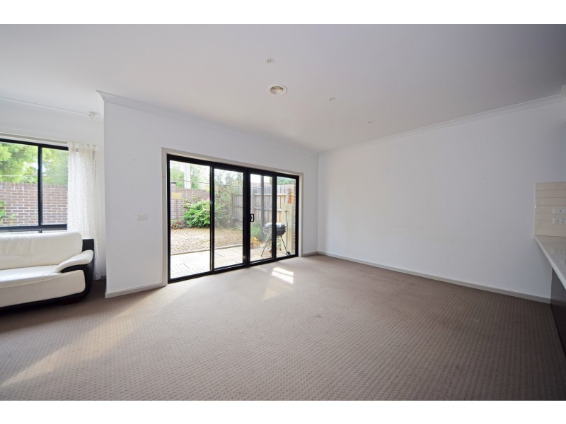 1/18 Hunter Street, Glen Waverley VIC 3150