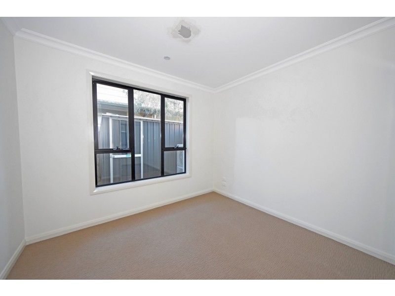 243 Gallaghers Road, Glen Waverley VIC 3150