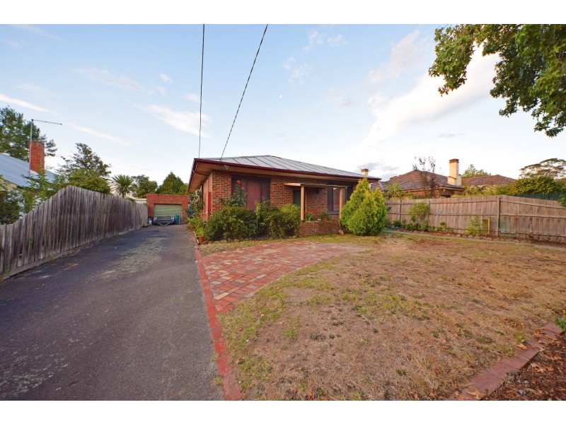 17 Haig Street, Ringwood VIC 3134