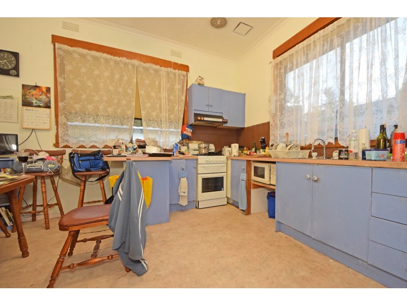 17 Haig Street, Ringwood VIC 3134