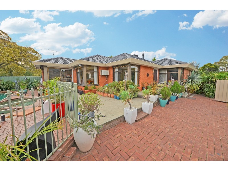 14 Rivett Crescent, Mulgrave VIC 3170