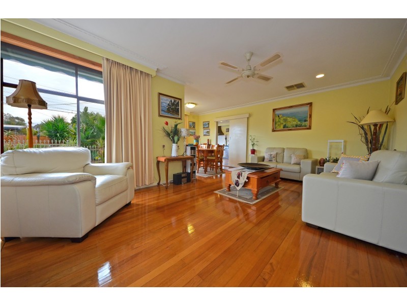 14 Rivett Crescent, Mulgrave VIC 3170