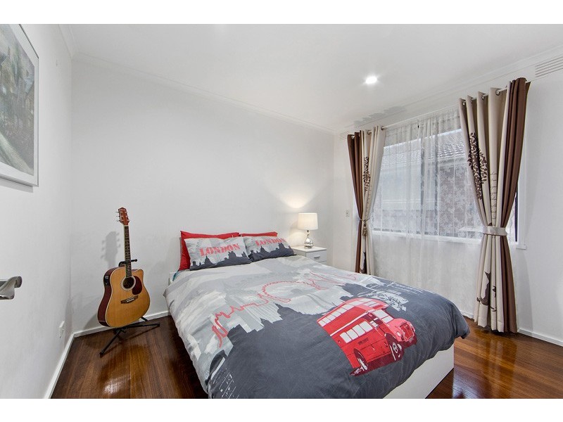 5 Meadowbrook Drive, Wheelers Hill VIC 3150