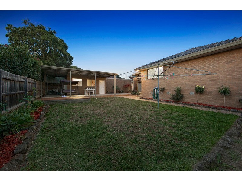 5 Meadowbrook Drive, Wheelers Hill VIC 3150