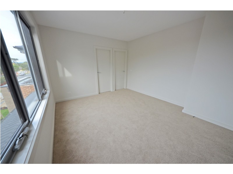 57 Delmore Crescent, Glen Waverley VIC 3150