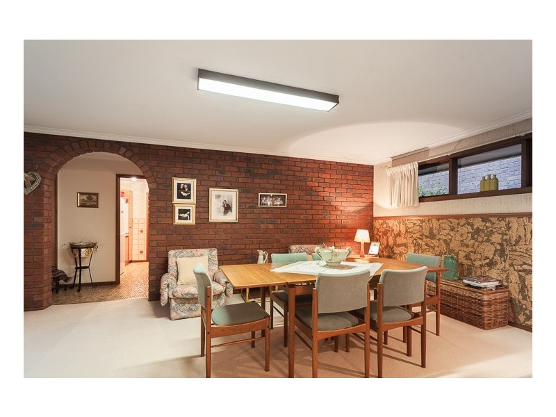 17 Roslyn Court, Dandenong North VIC 3175