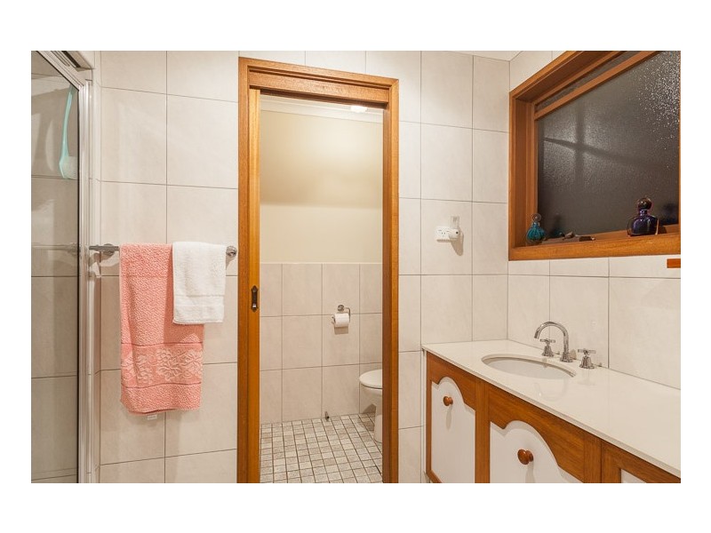 17 Roslyn Court, Dandenong North VIC 3175