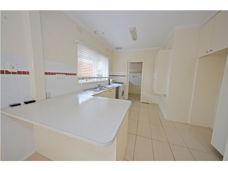 53 Kemp Avenue, Mount Waverley VIC 3149