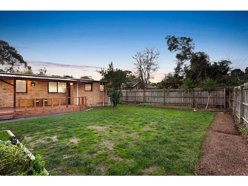 26 Longbourne Avenue, Notting Hill VIC 3168