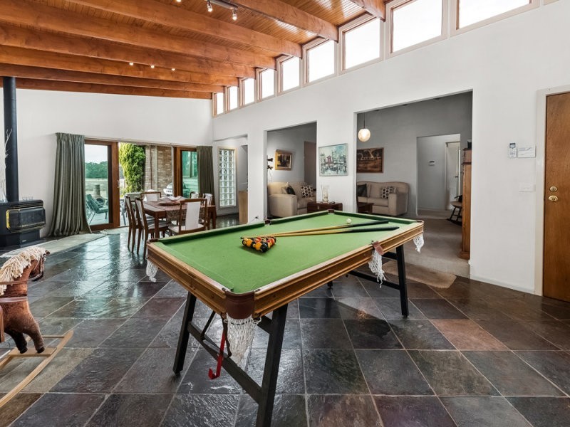 20 King Arthur Drive, Glen Waverley VIC 3150