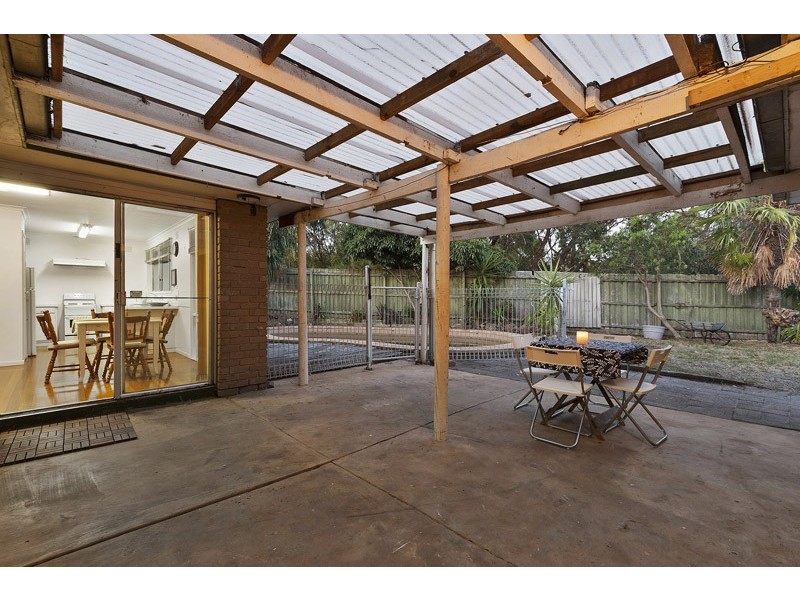 2 Rydal Place, Wheelers Hill VIC 3150