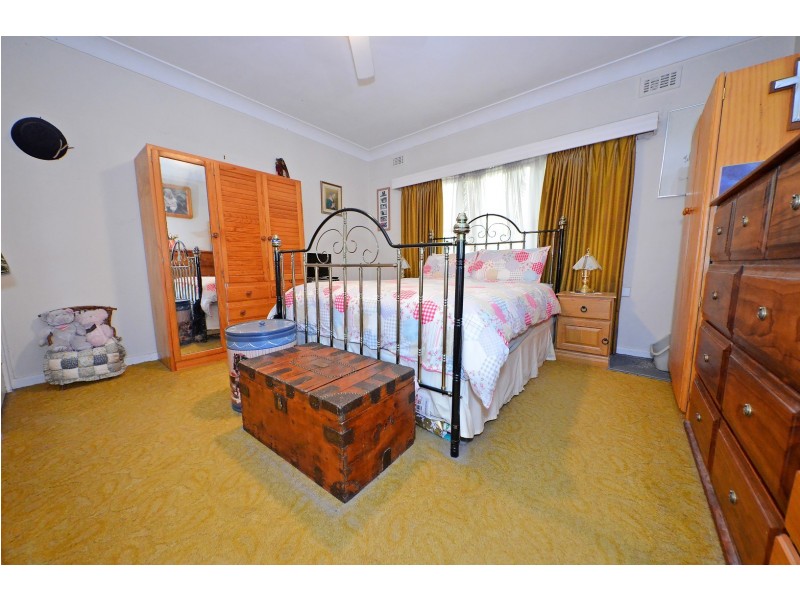 47 Thompson Street, Clayton VIC 3168