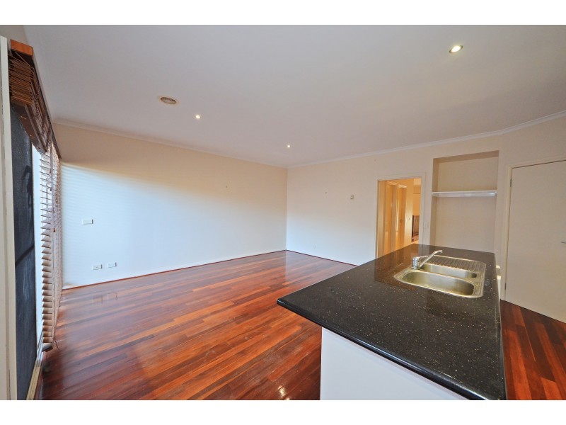 29 Herriotts Boulevard, Glen Waverley VIC 3150