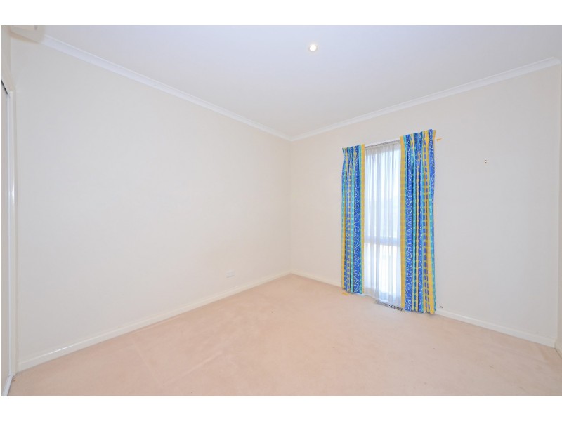 29 Herriotts Boulevard, Glen Waverley VIC 3150