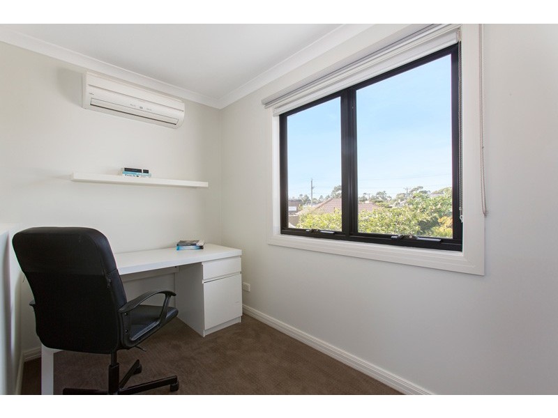 2/5 Green Avenue, Mulgrave VIC 3170