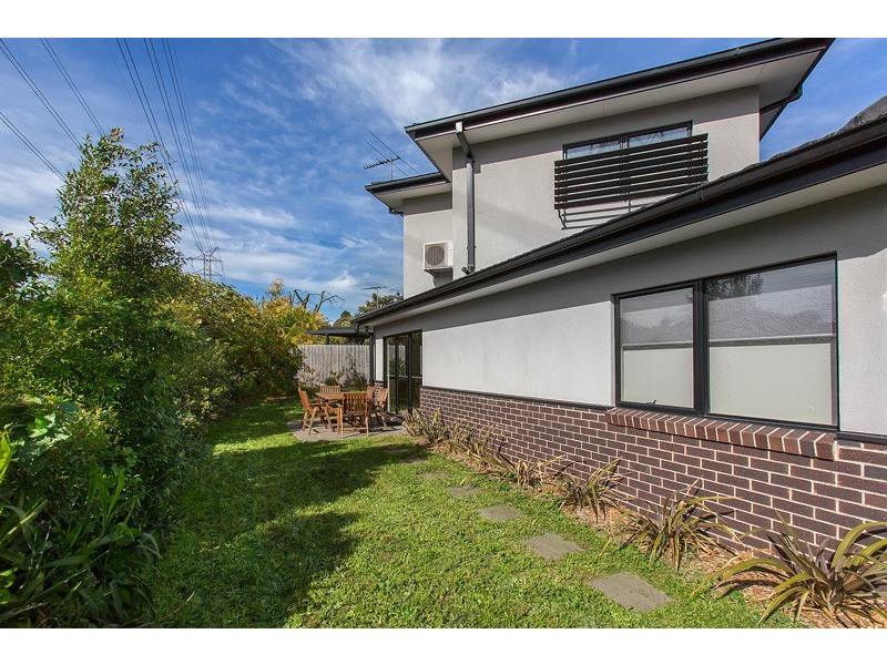 2/5 Green Avenue, Mulgrave VIC 3170