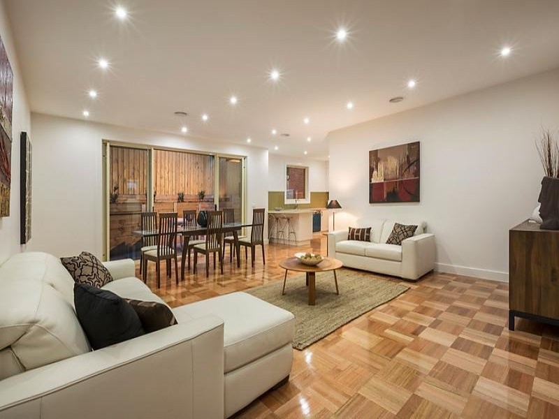 1/5 Darcy Court, Notting Hill VIC 3168